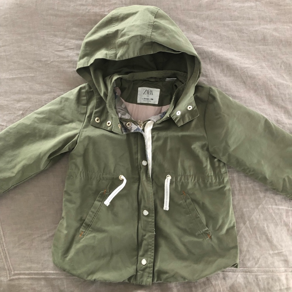Zara baby size 3-4 years green jacket with hood